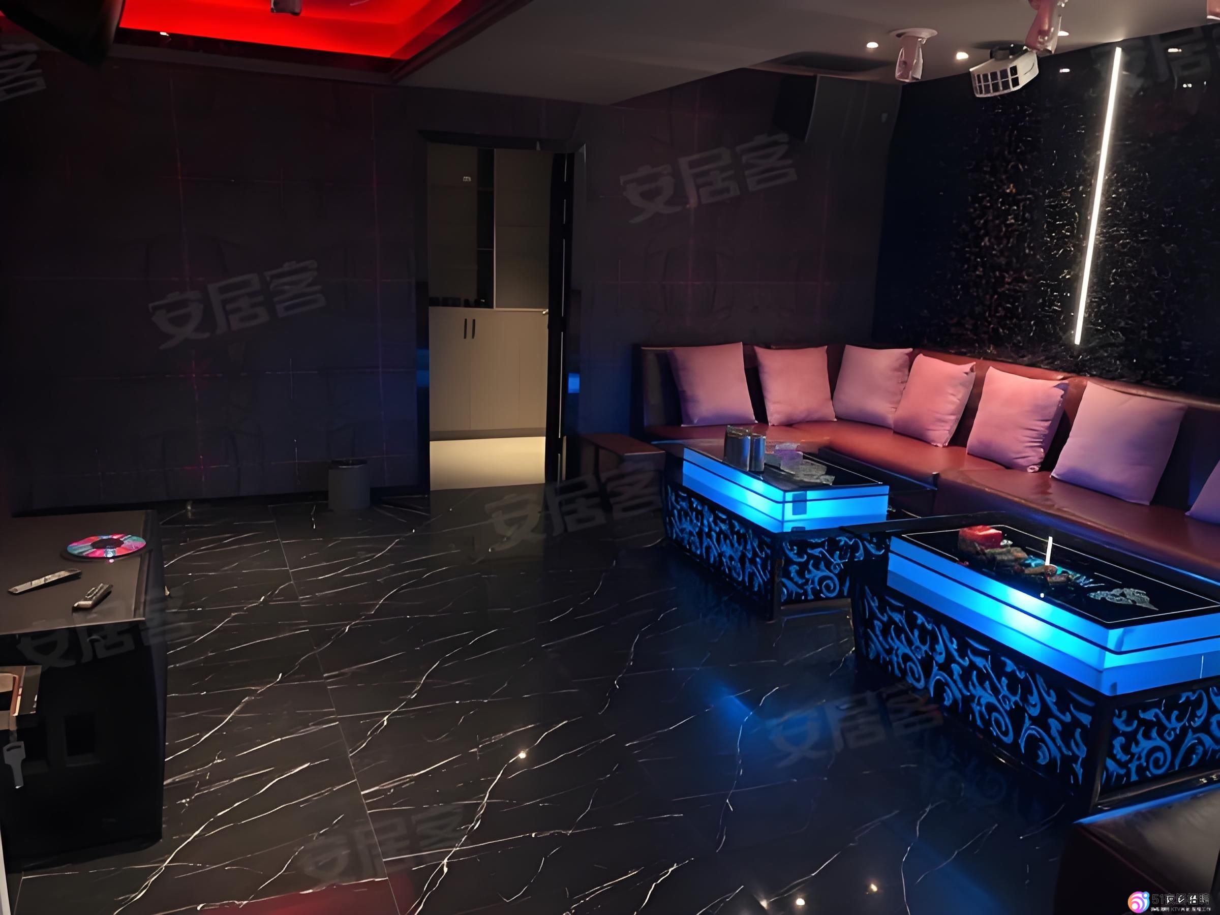 南京中山路KTV推荐：如何选择最适合的聚会地点