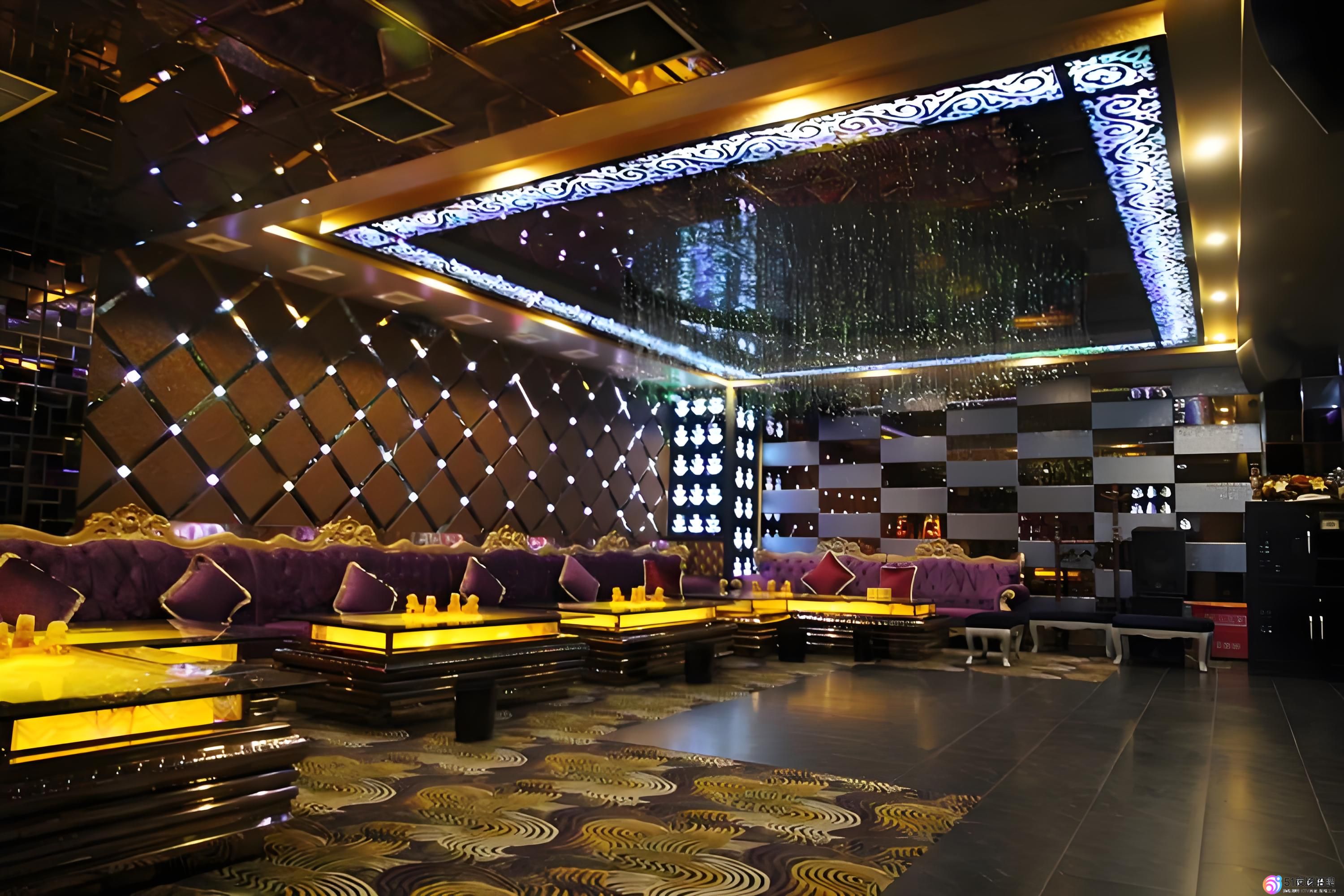 城市璀璨之夜：高端会所诚聘精英